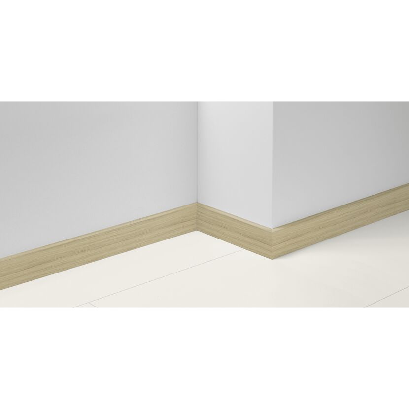 Sockelleiste 'SL 3' Eiche D051 2200 x 16 x 40 mm