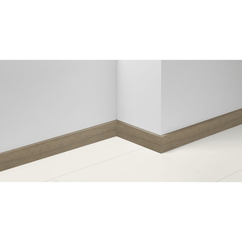 Sockelleiste 'SL 3' Eiche D088 2200 x 16 x 40 mm