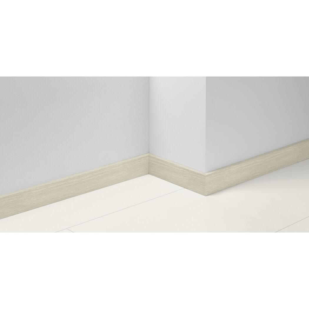 Sockelleiste 'SL 3' Eiche D090 2200 x 16 x 40 mm