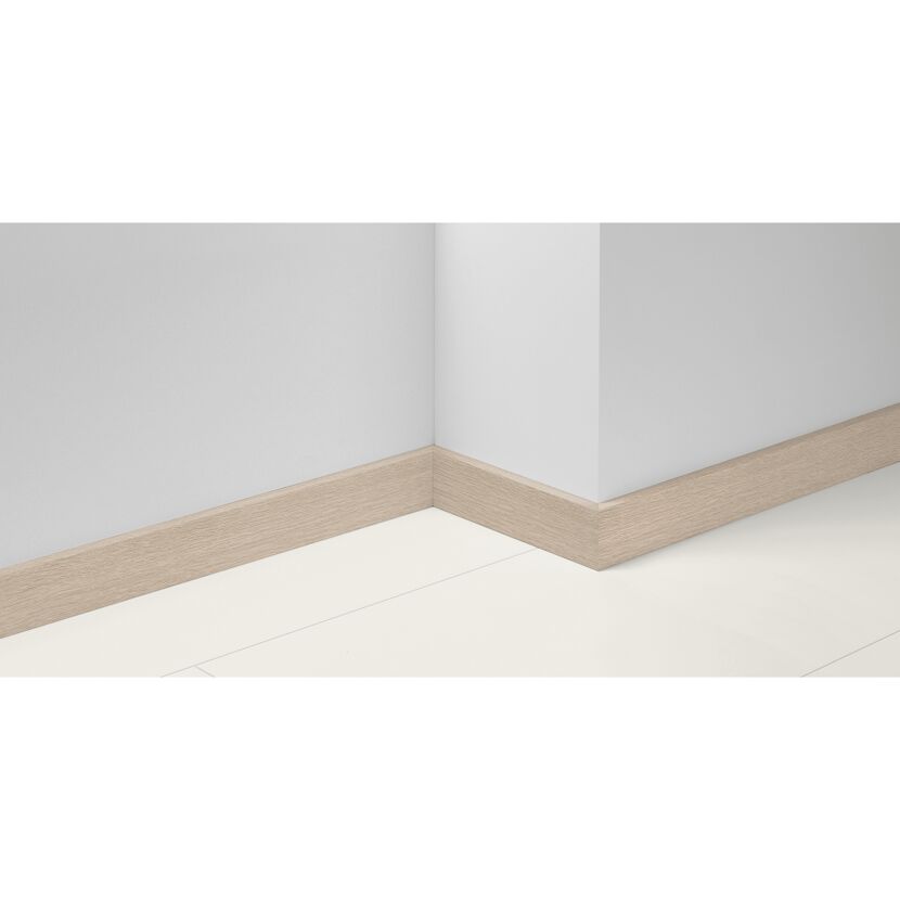 Sockelleiste 'SL 3' Eiche D124 2200 x 16 x 40 mm