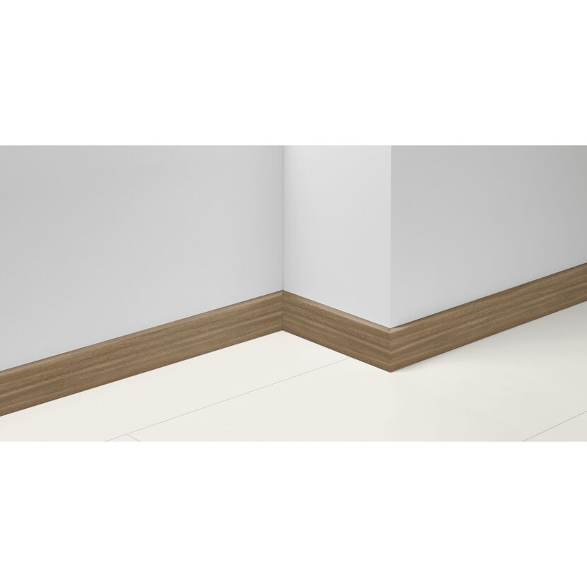Sockelleiste 'SL 3' Nussbaum D001 2200 x 16 x 40 mm