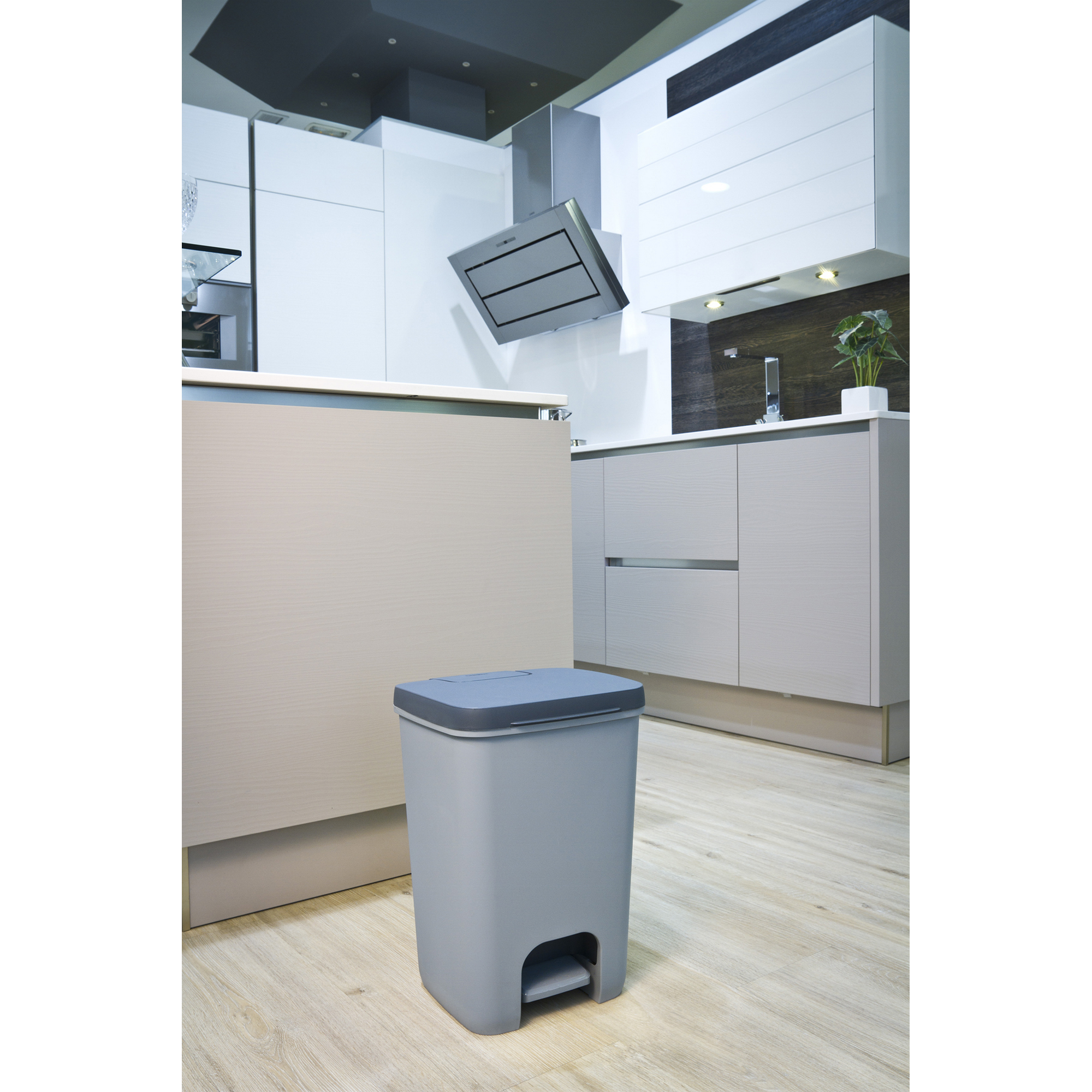 Tret-Abfalleimer 'Essentials' dunkelgrau/hellgrau 40 l