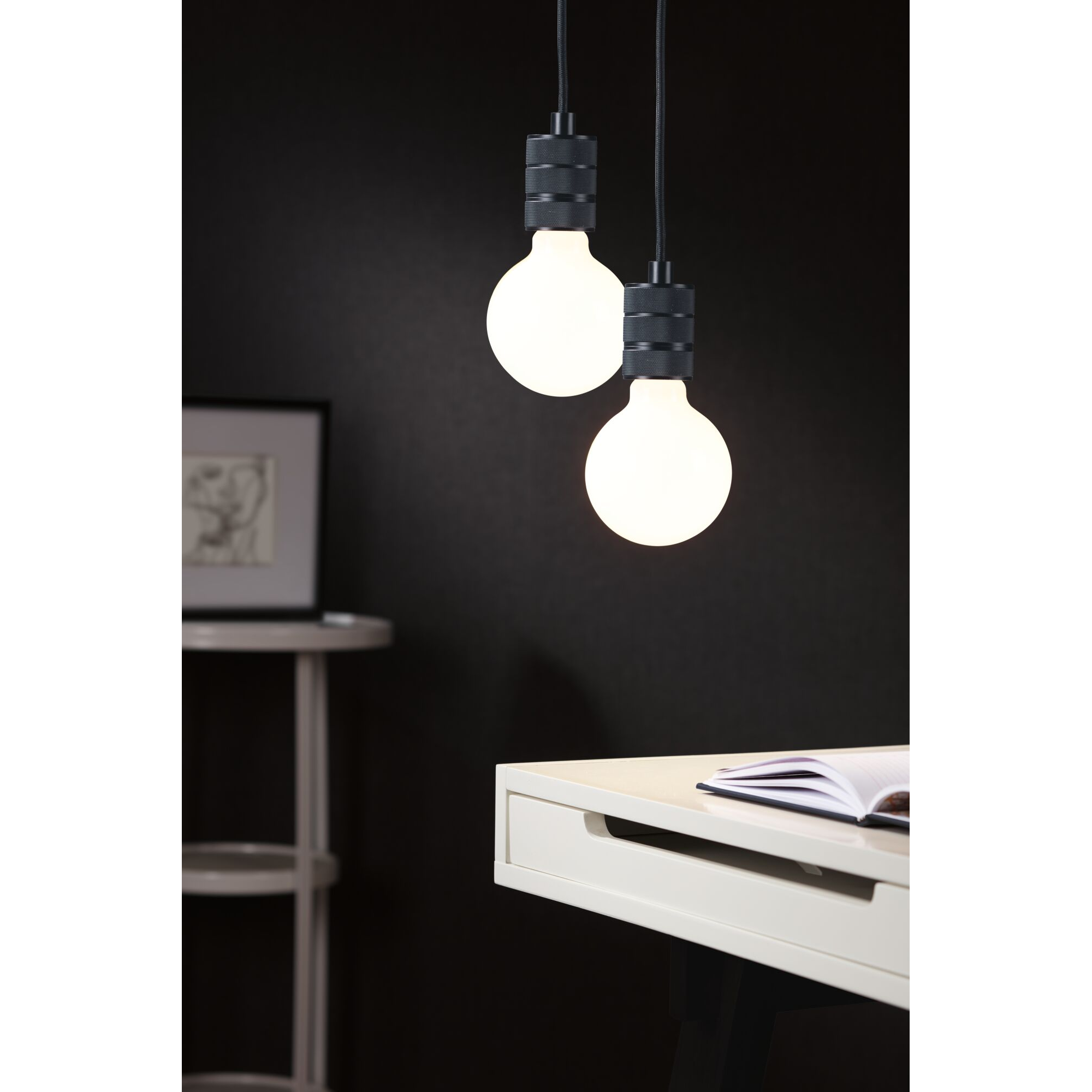 Pendelleuchte 'Neordic' E27 schwarz 210 cm