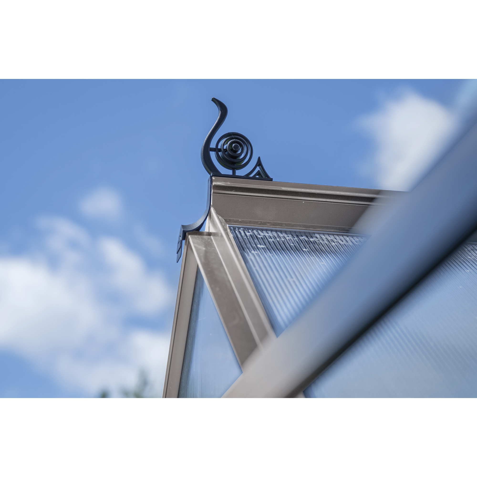 Gewächshaus 'ICON 6' 192,5 x 254,7 cm mit 4 mm Doppelstegplatten aluminiumfarben