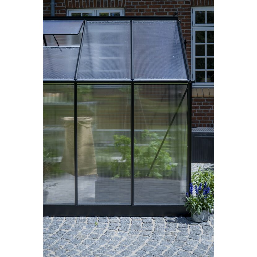 Gewächshaus 'ICON 6' 192,5 x 254,7 cm mit 4 mm Doppelstegplatten schwarz
