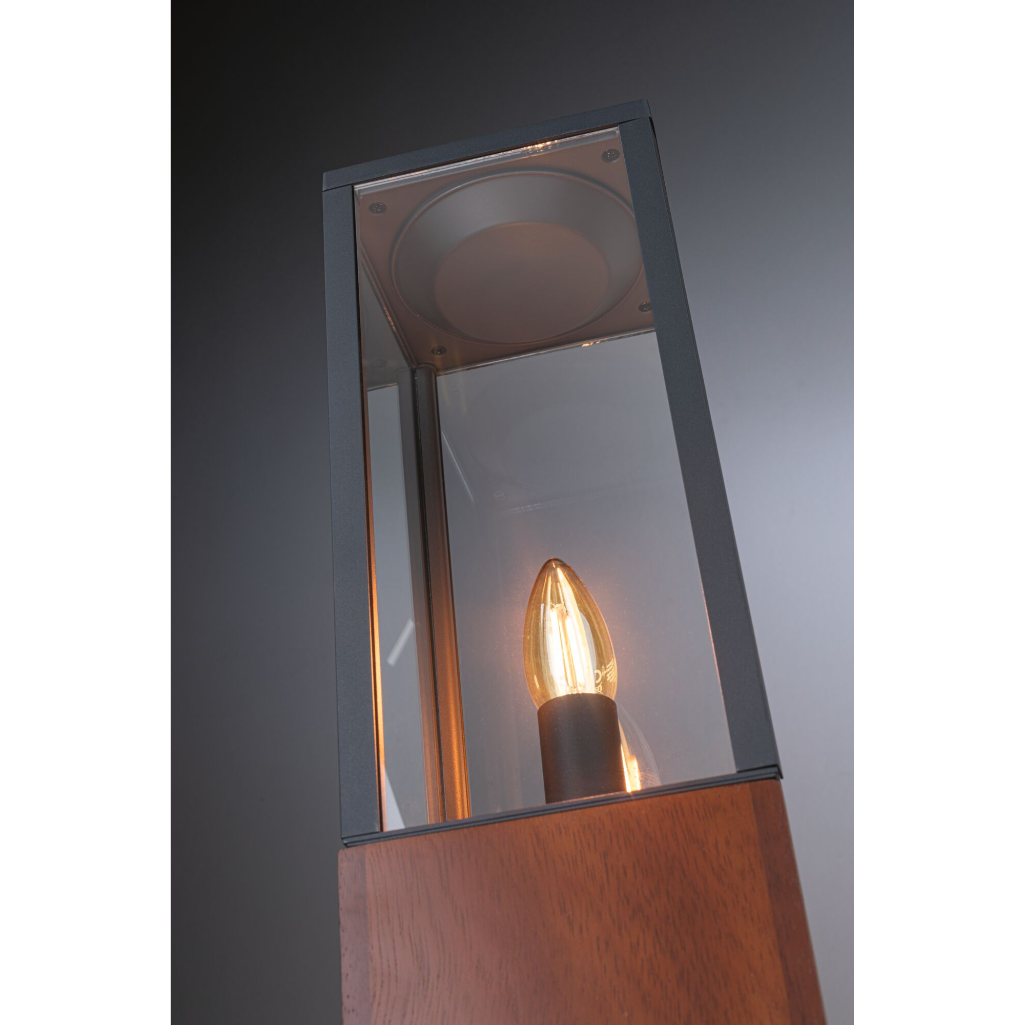 LED-Außenleuchte 'Plug & Shine' Holz braun 14,2 x 40 x 14,2 cm