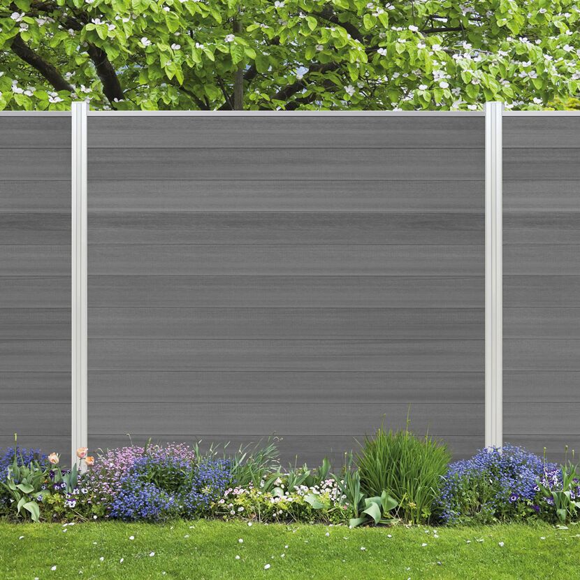 Zaun-Komplettset 'Roma Line' WPC grau mit Pfosten eloxiert zum Aufschrauben 939 x 180 cm