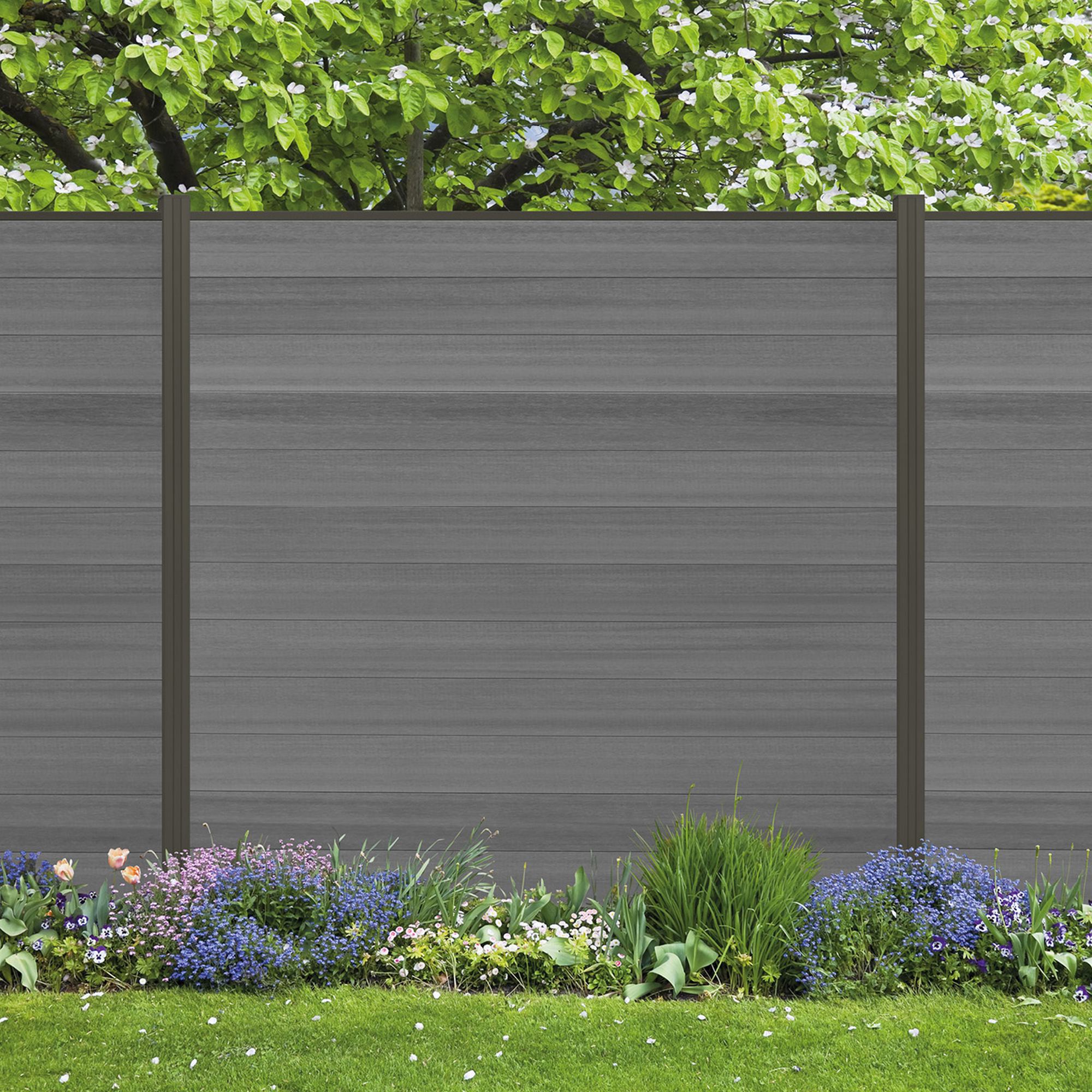 Zaun-Komplettset 'Roma Line' WPC grau mit Pfosten anthrazit zum Einbetonieren 939 x 180 cm