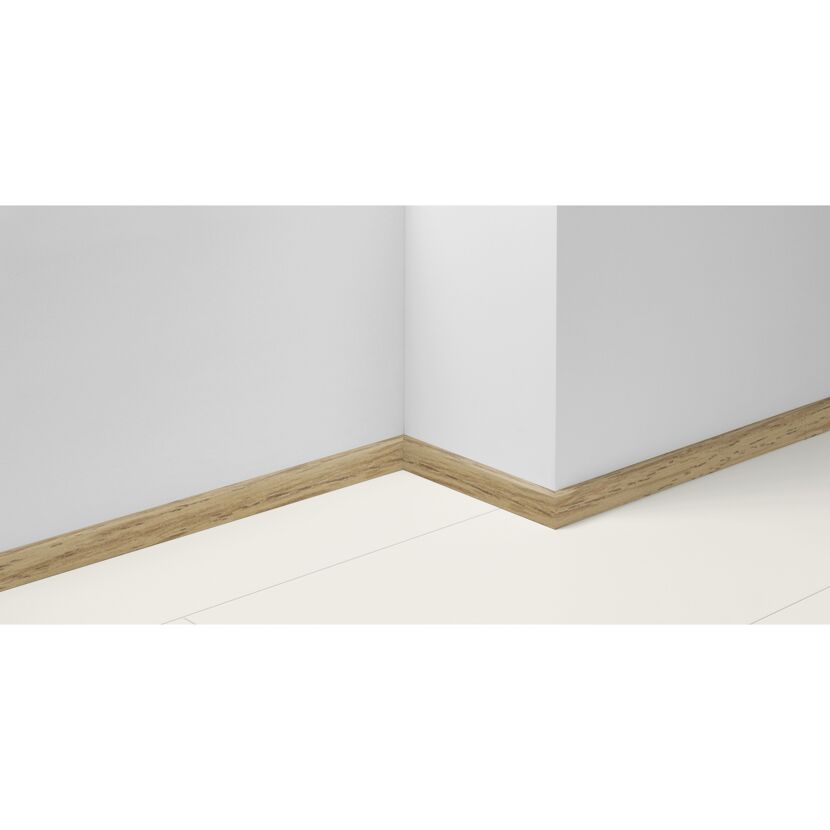 Sockelleiste 'SL 3' Eiche D013 2200 x 16 x 40 mm