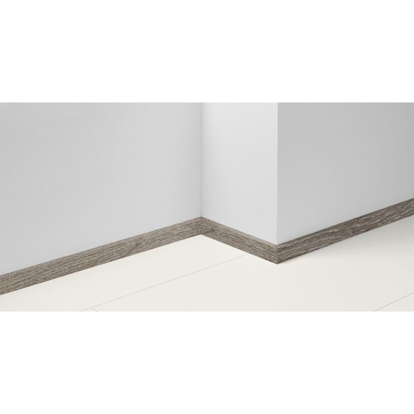 Sockelleiste 'SL 3' Eiche D024 2200 x 16 x 40 mm
