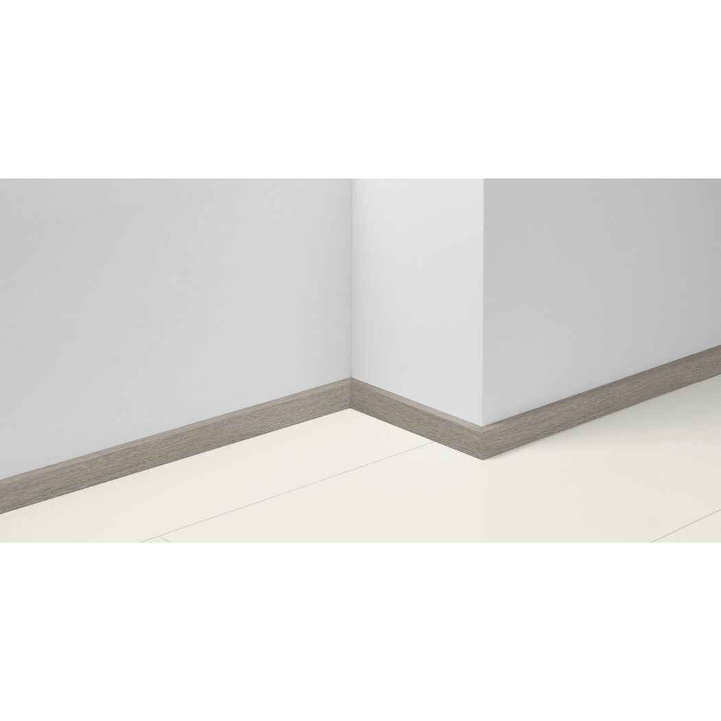 Sockelleiste 'SL 3' Eiche D032 2200 x 16 x 40 mm