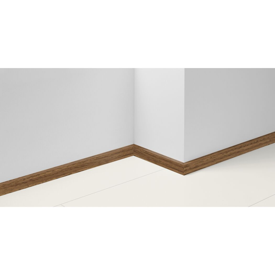 Sockelleiste 'SL 3' Eiche D046 2200 x 16 x 40 mm