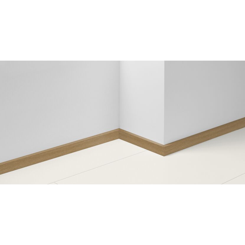 Sockelleiste 'SL 3' Eiche D092 2200 x 16 x 40 mm
