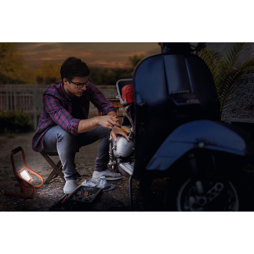 LED-Arbeitsleuchte 'Worklights Battery' 20 W 1600 lm Neutralweiß IP 44