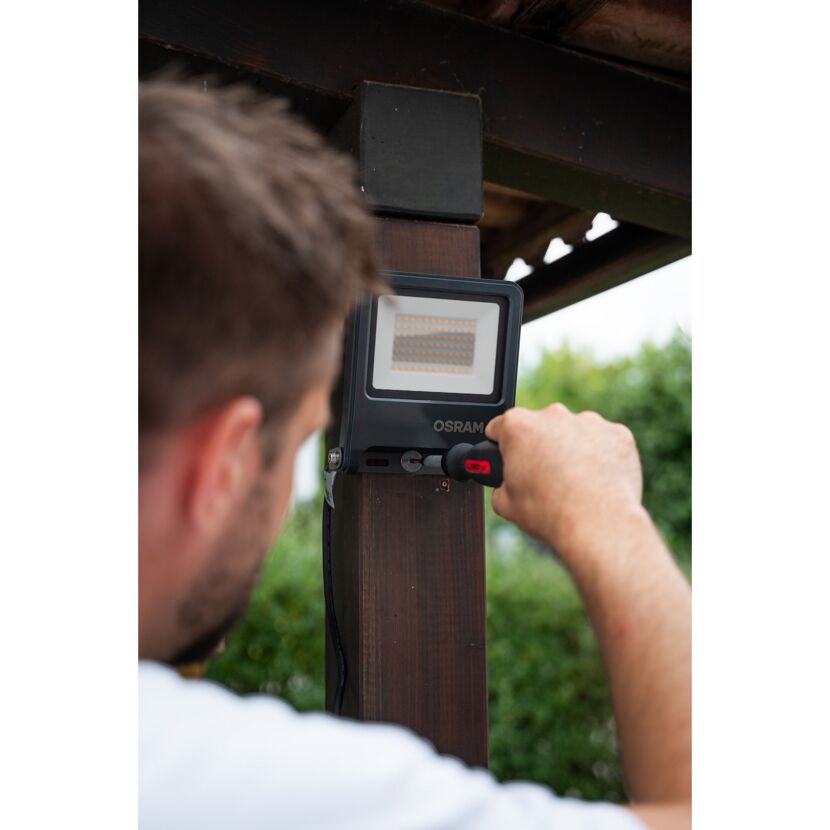 LED-Arbeitsleuchte 'Endura Flood PCR' 50 W 5000 lm Warmweiß IP 65