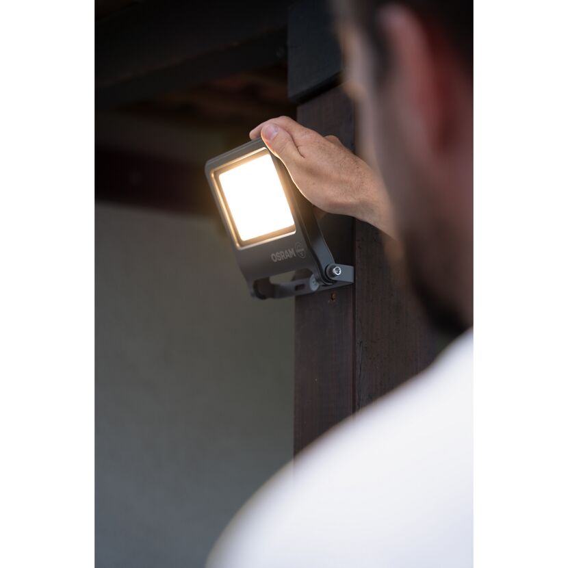 LED-Arbeitsleuchte 'Endura Flood PCR' 50 W 5000 lm Warmweiß IP 65