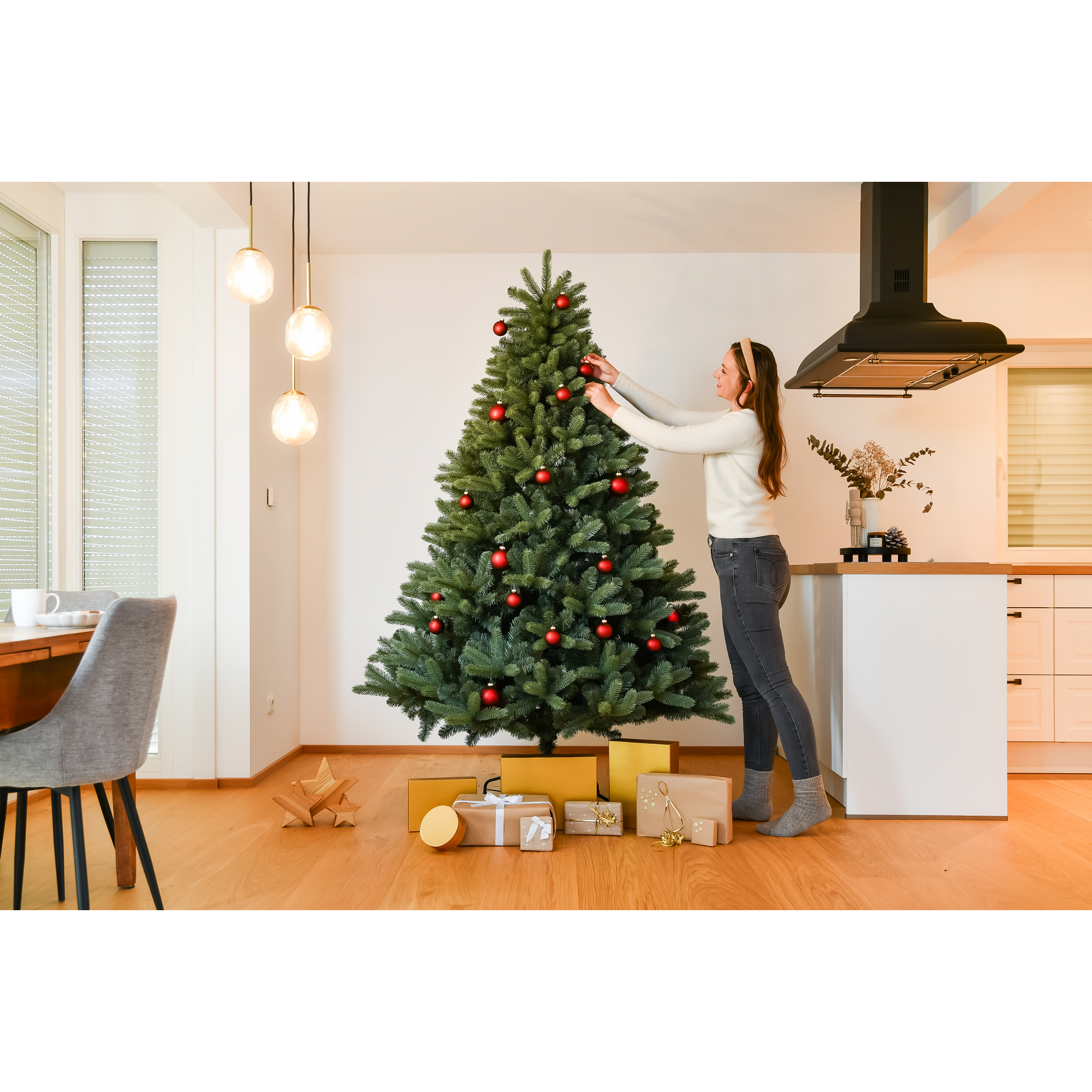 Künstlicher Weihnachtsbaum 'Vermont' Fichte mit Ständer Ø 150 x 210 cm