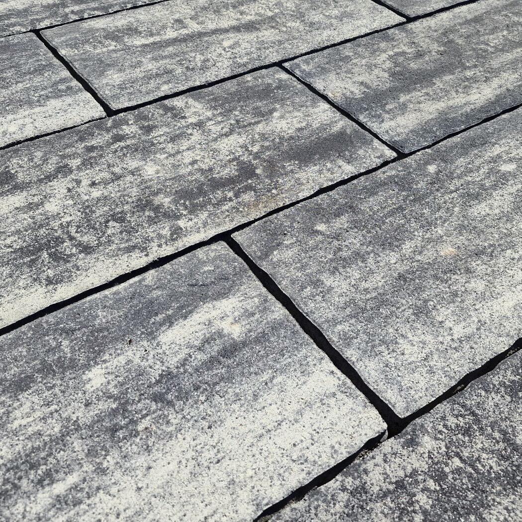 Terrassenplatte 'T-Court Glad' Beton weiß/schwarz 48 x 24 x 3 cm