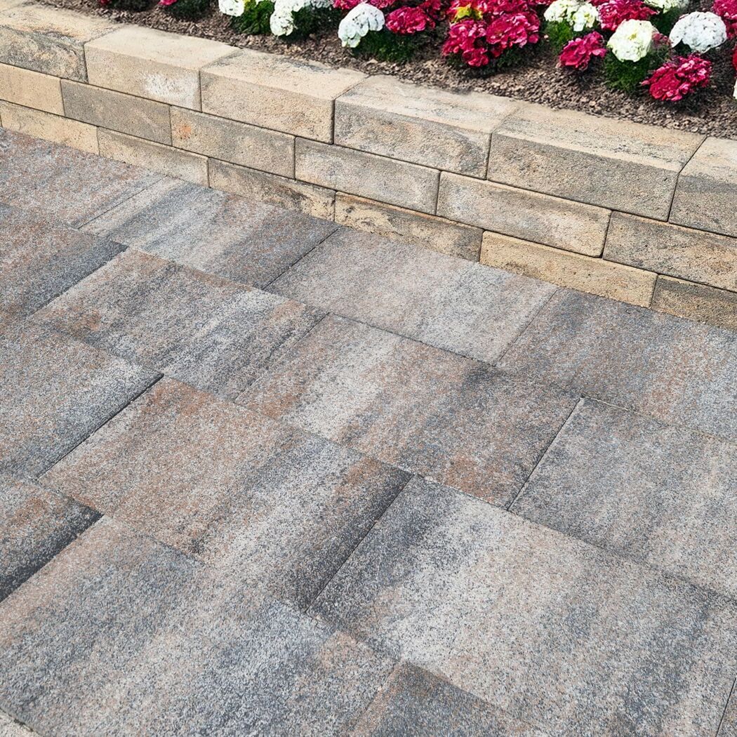 Terrassenplatte 'T-Court Drain' Beton muschelkalkfarben 60 x 40 x 4 cm