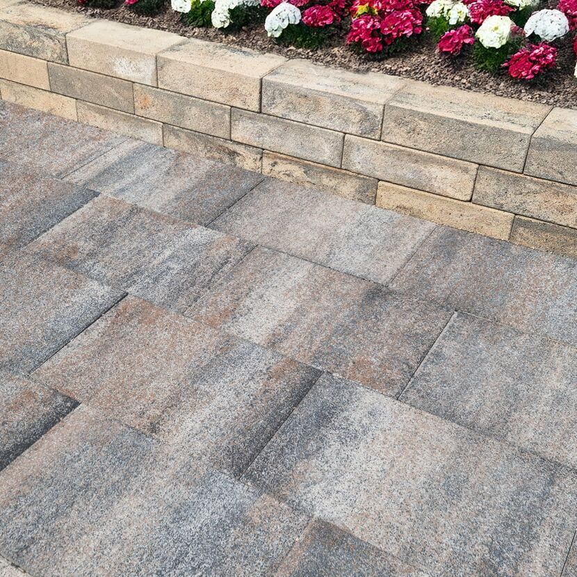 Terrassenplatte 'T-Court Drain' Beton muschelkalkfarben 60 x 40 x 4 cm