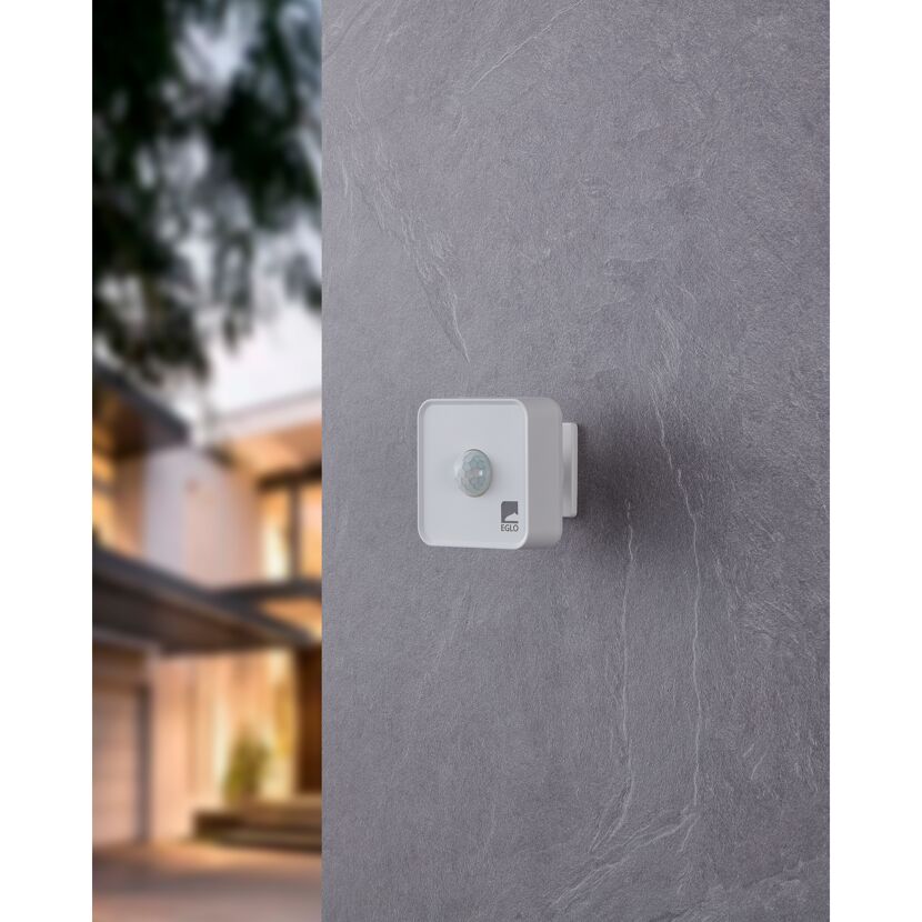 Sensor 'connect.Z' für Leuchten und Leuchtmittel IP 44 weiß