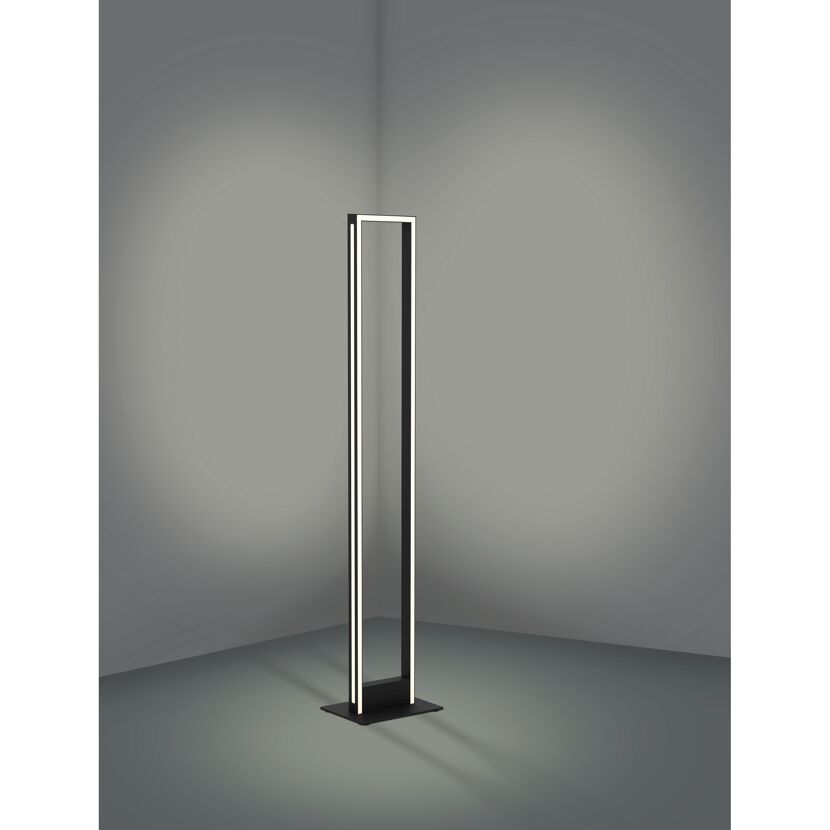 LED-Stehleuchte 'Salvilanas-Z' ZIG-CCT schwarz/weiß 130,5 cm