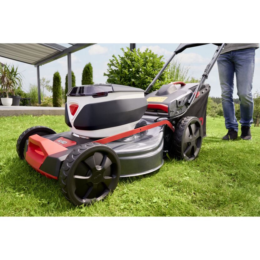 Akku-Rasenmäher '51.6 Li SP Comfort' 18/36 V mit 2 Akkus und Ladegerät bis 800 m²