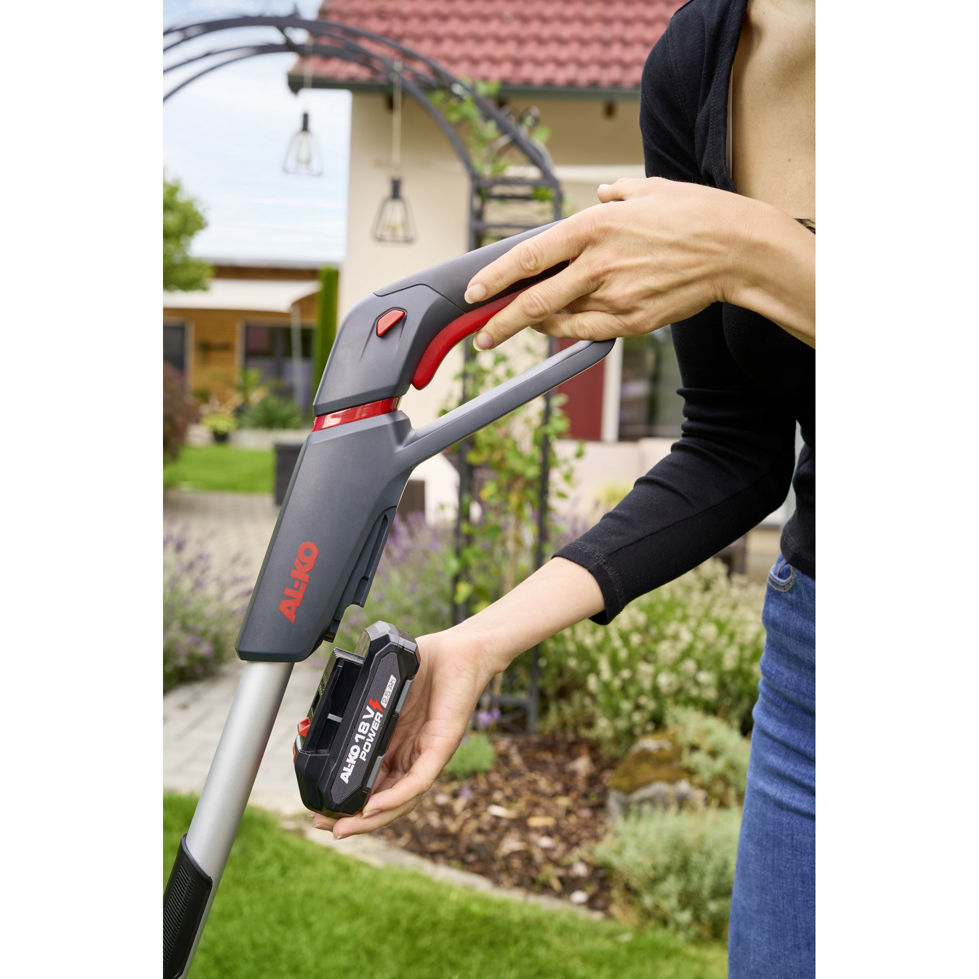 Akku-Mulchmäher '22.6 Li Comfort' 18/36 V ohne Akku und Ladegerät bis 150 m²