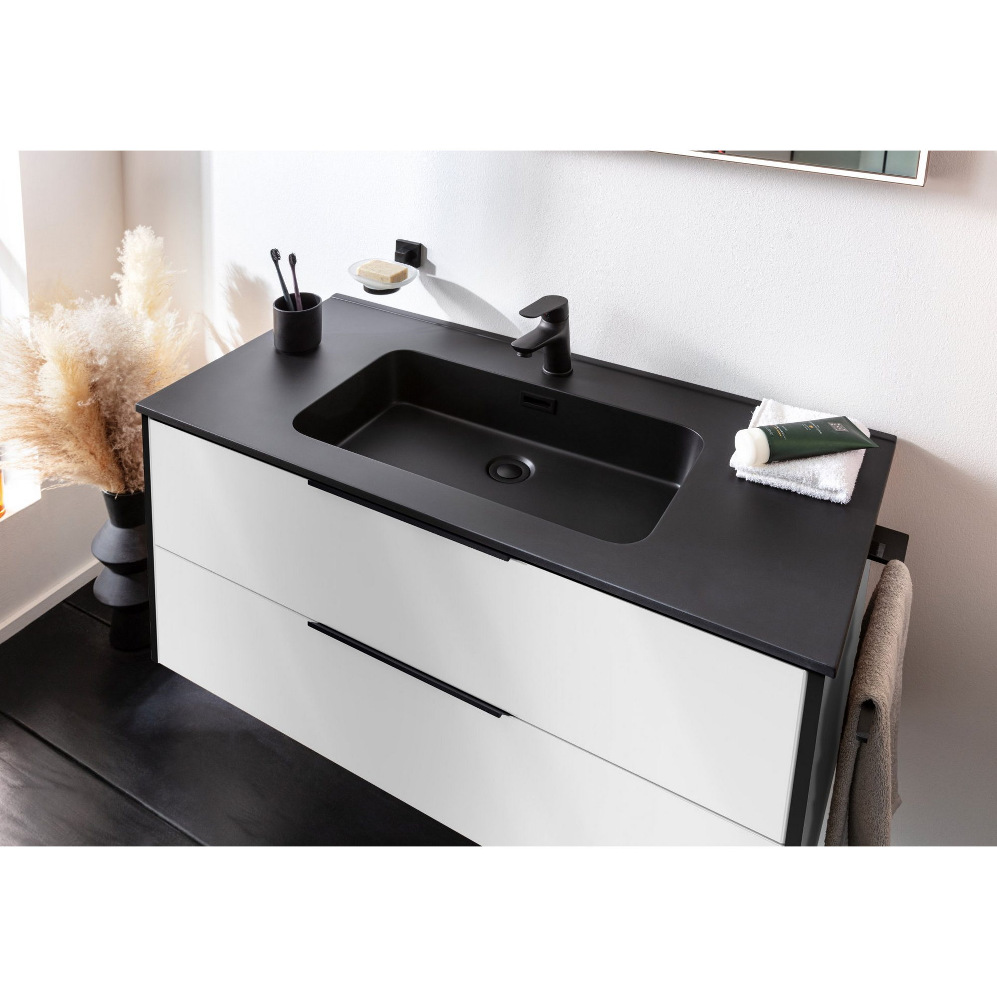 Waschbecken mit Unterschrank 'Flair' weiß/schwarz 101 x 49,3 x 46,5 cm