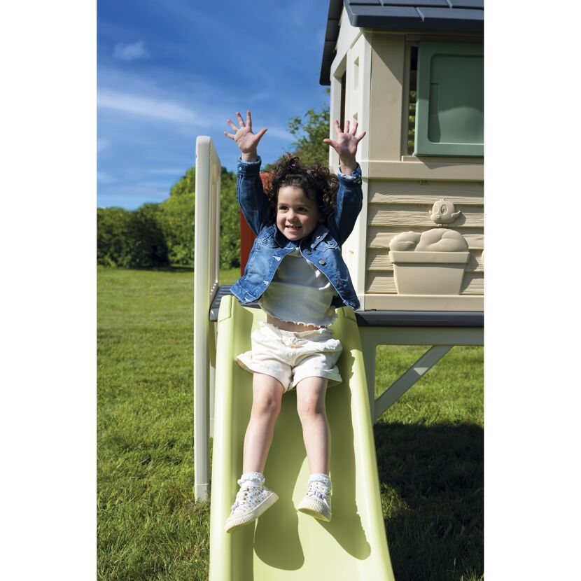 Spielhaus mit Stelzen mehrfarbig 160 x 197 x 243 cm