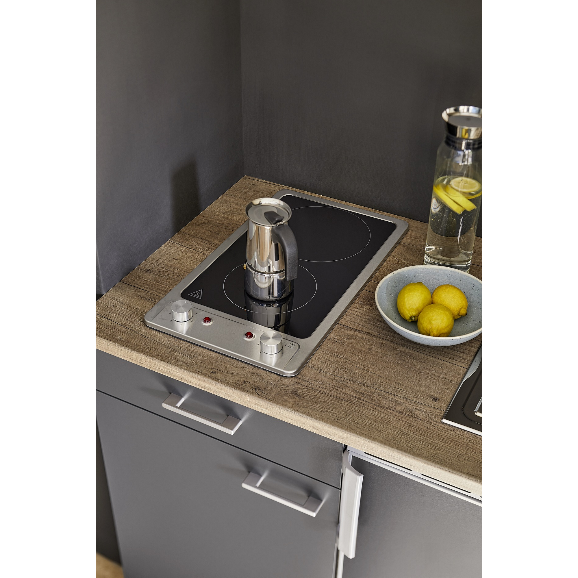 Küchenzeile 'Oliver' mit E-Geräten schwarz/eichefarben 150 cm