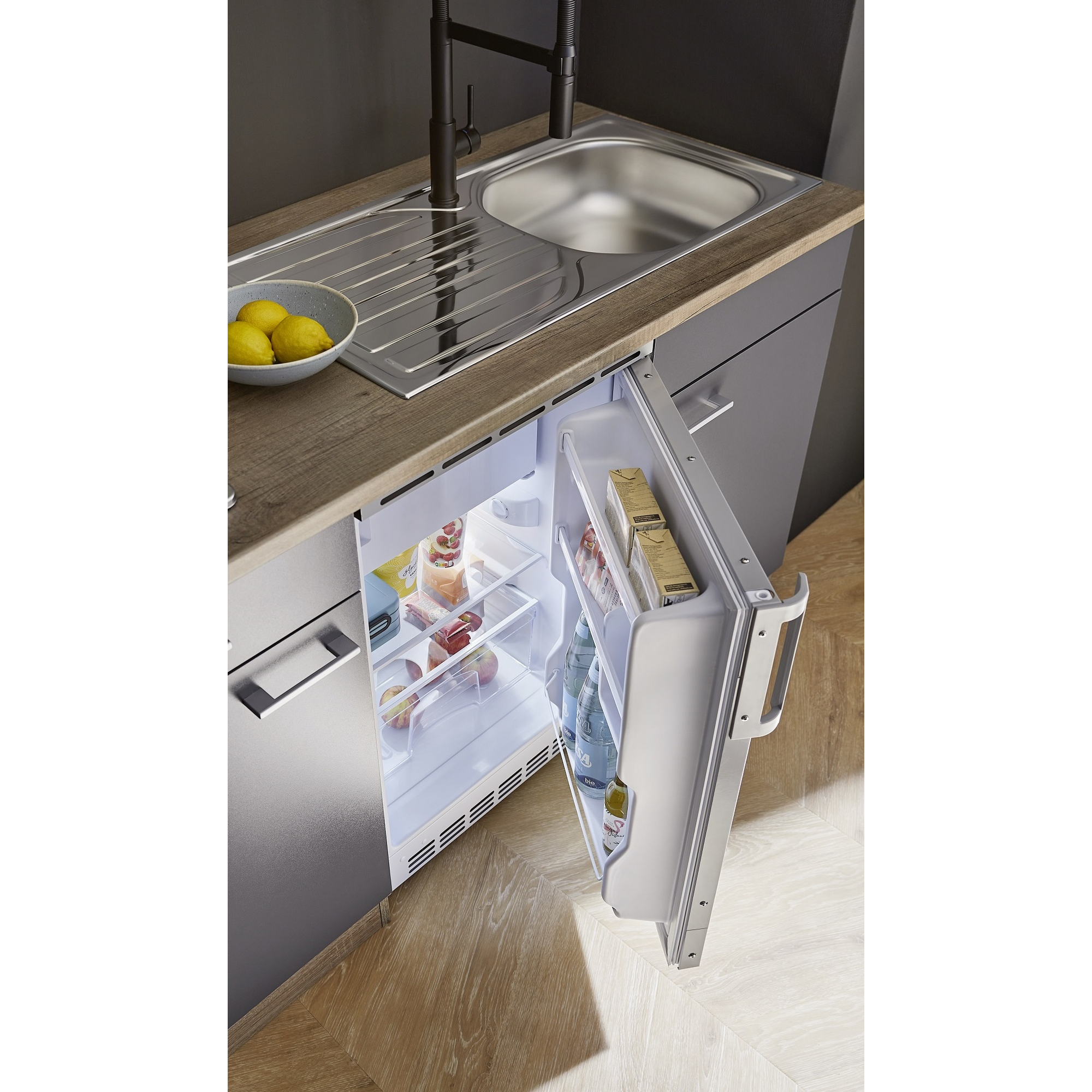 Küchenzeile 'Oliver' mit E-Geräten schwarz/eichefarben 180 cm