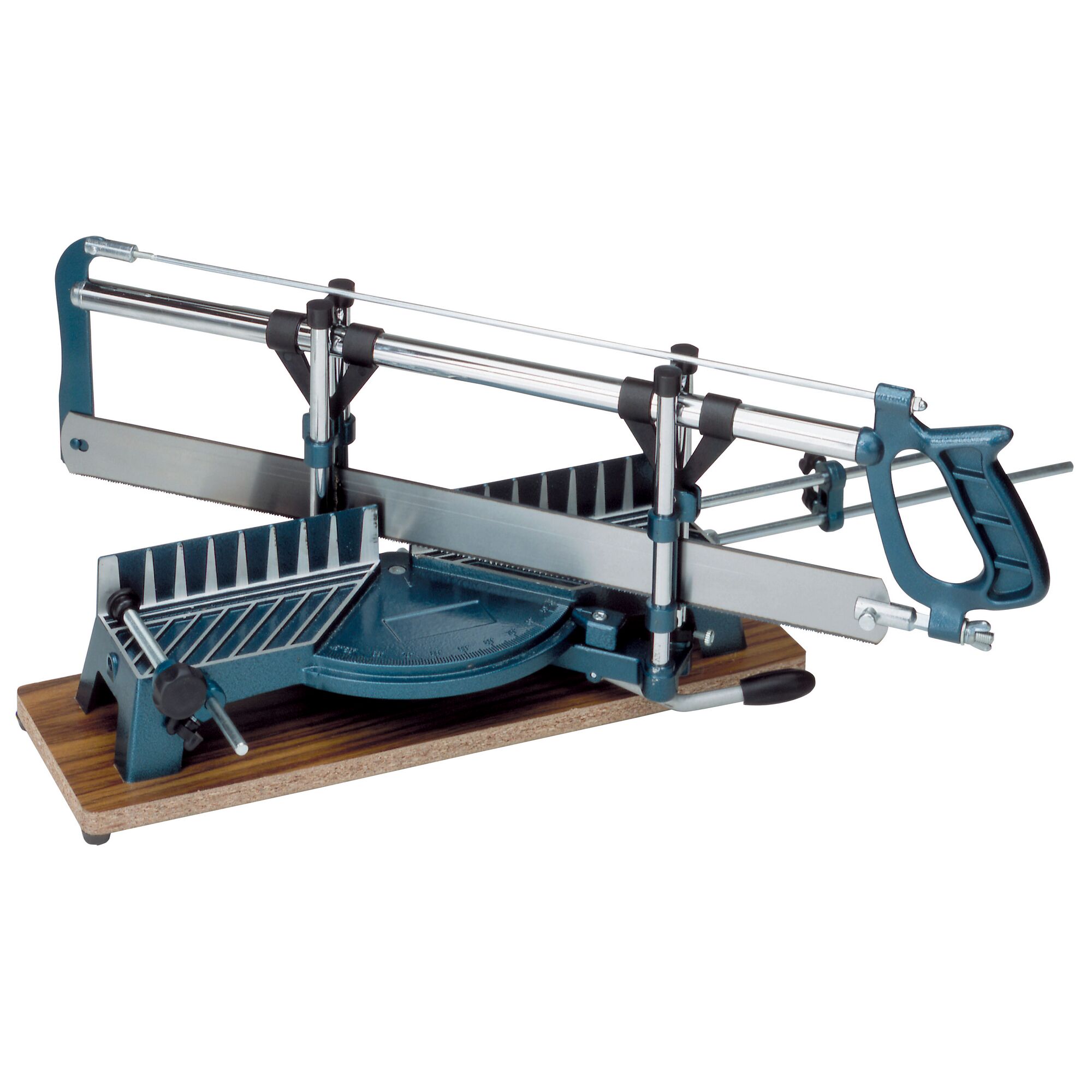 Gehrungssäge auf Holzbrett