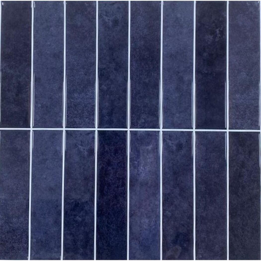 Blaue Wand-Klebefliesen 'Peel & Stick'