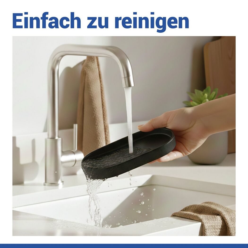 Ablageschale 'Fablo' wird unter fließendem Wasser gereinigt.