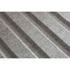 Graues Antikondensvlies für Trapezblech-Dachplatten.