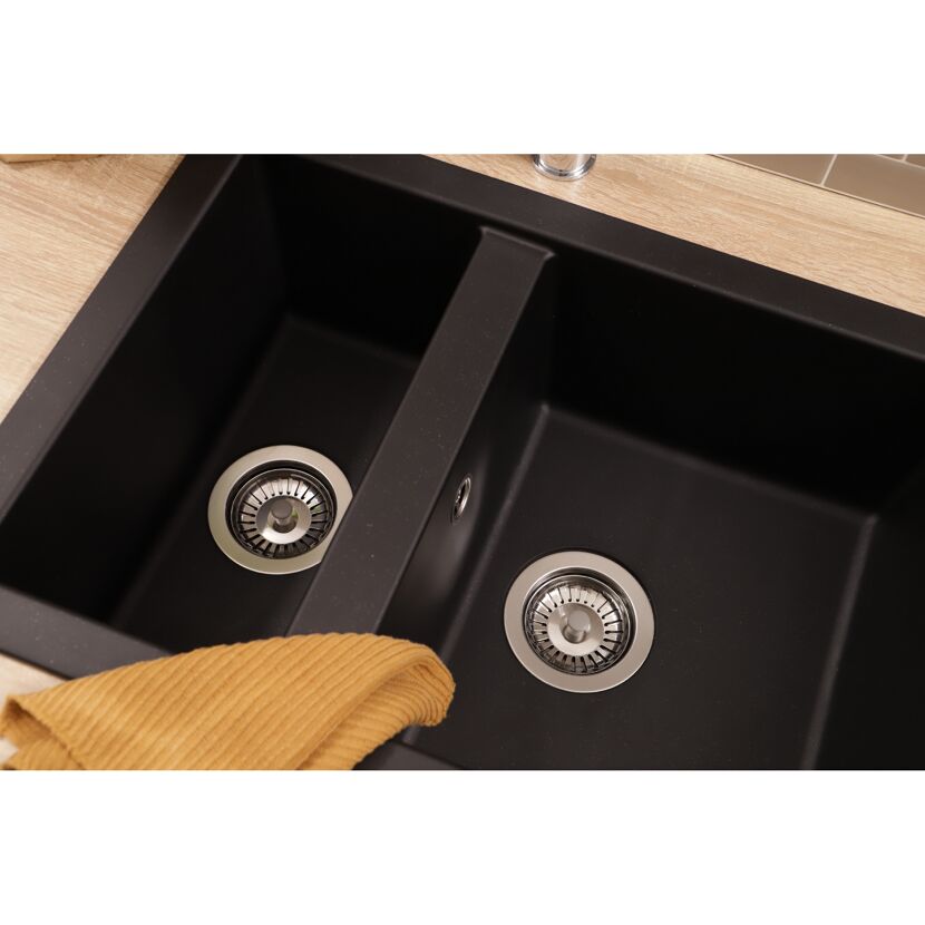 Schwarze Einbauspüle 'Ohio' mit zwei Becken und Abtropfsieb