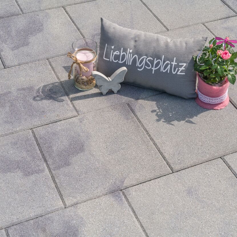 Terrassenplatte 'T-Court Protect' weiß/schwarz 40 x 40 x 4 cm