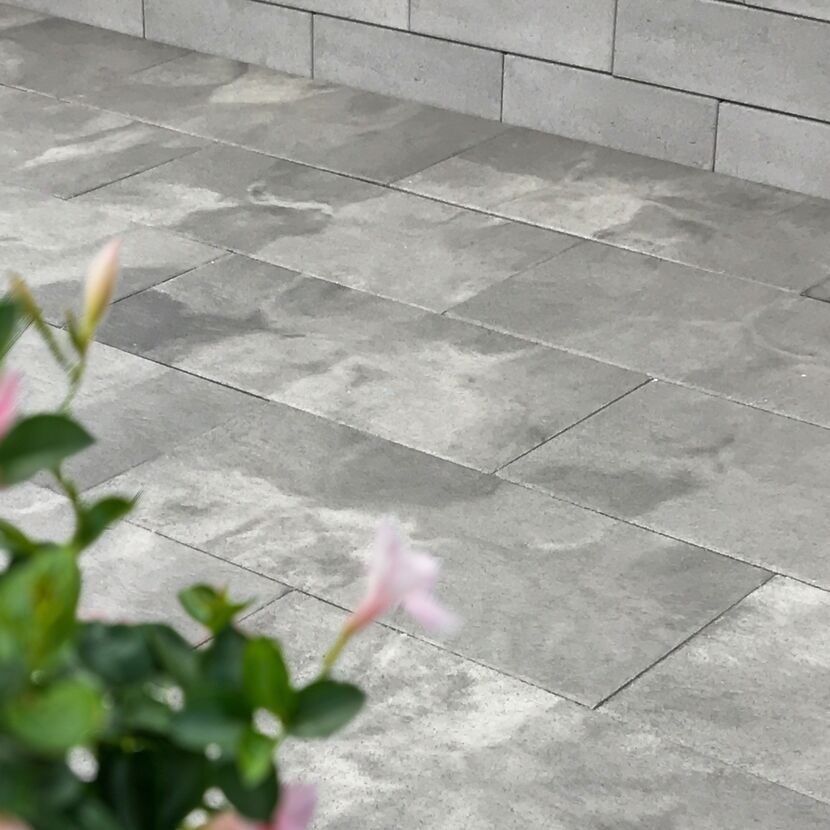 Terrassenplatte 'T-Court Noble' quarzitfarben 80 x 40 x 4 cm