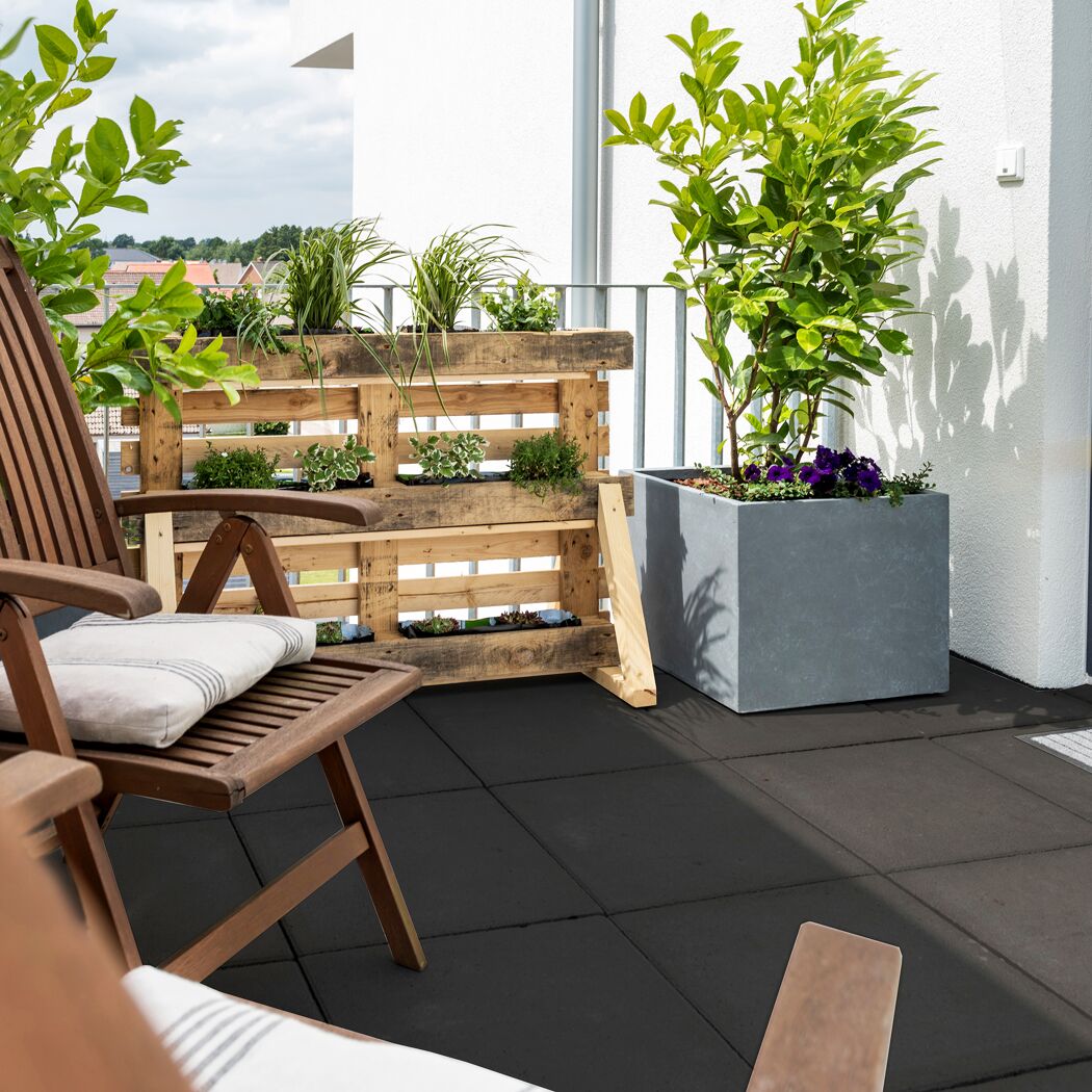 Terrassenplatte 'T-Court Solid' anthrazit 50 x 50 x 4 cm