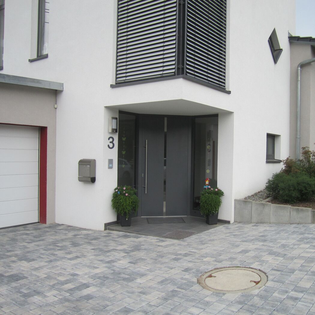Pflasterstein 'T-Place Bright' weiß/schwarz mehrformatig