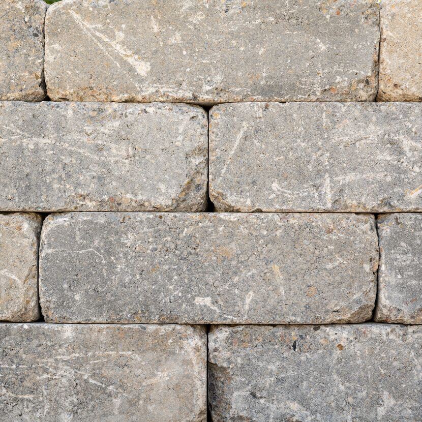 Mauerstein 'T-Wall Aged Midi' muschelkalkfarben