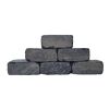 Gestapelte Mauersteine 'T-Wall Aged Midi' basaltfarben.