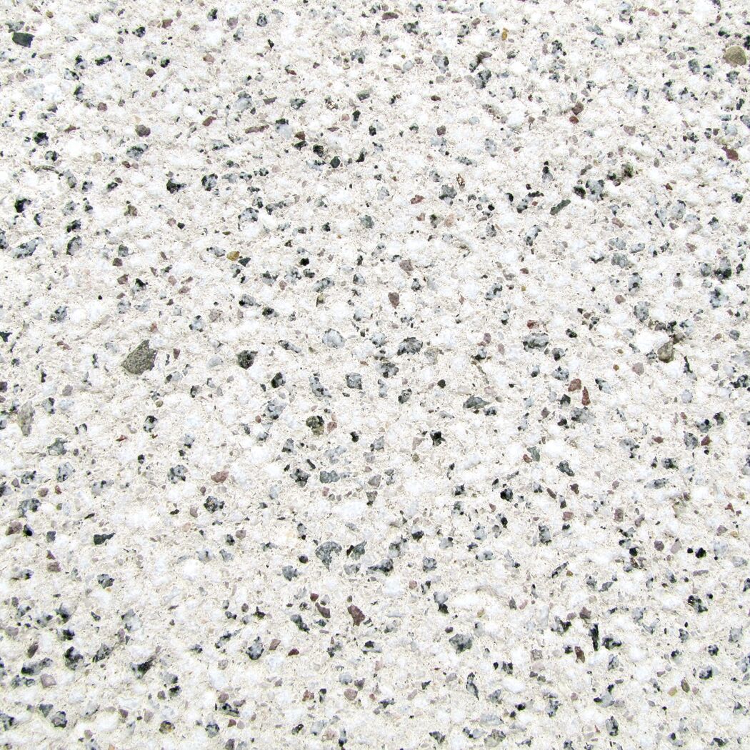Detailansicht der granitfarbenen Blockstufe 'T-Stair Shine'.