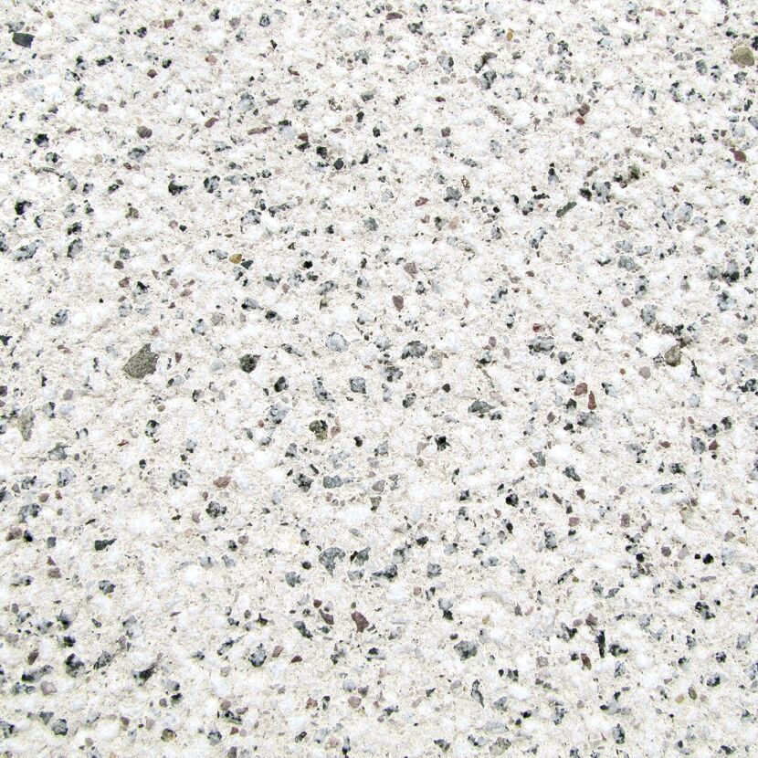 Detailansicht der granitfarbenen Blockstufe 'T-Stair Shine'.