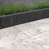 Palisade T-Gravity Shine trennt Musterfliesen und Lavendelbeet