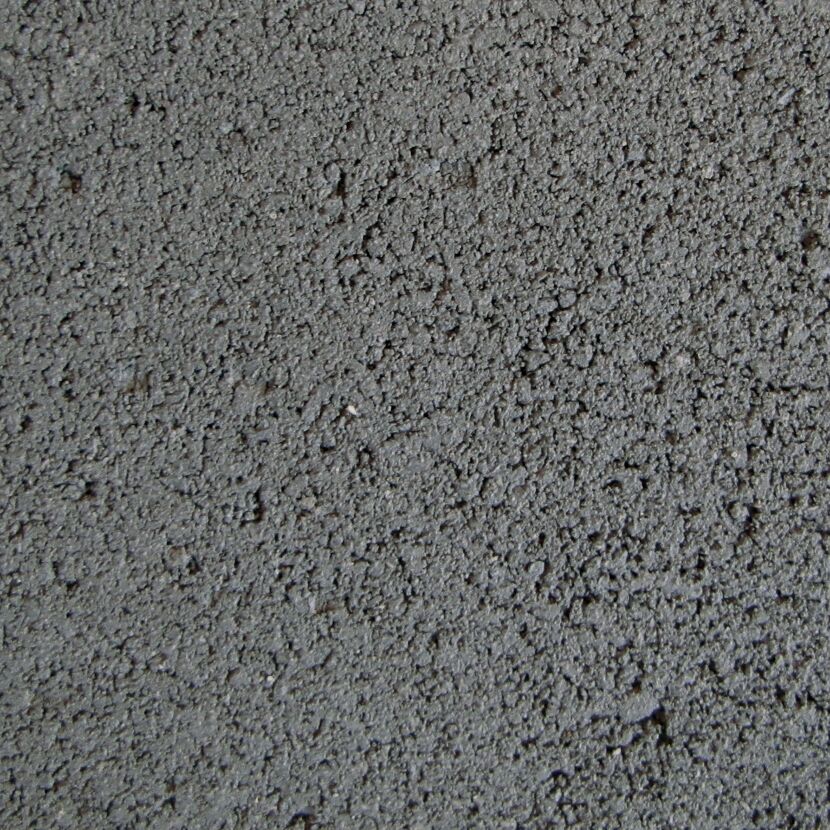 Anthrazitfarbene Palisadenoberfläche, Nahaufnahme.