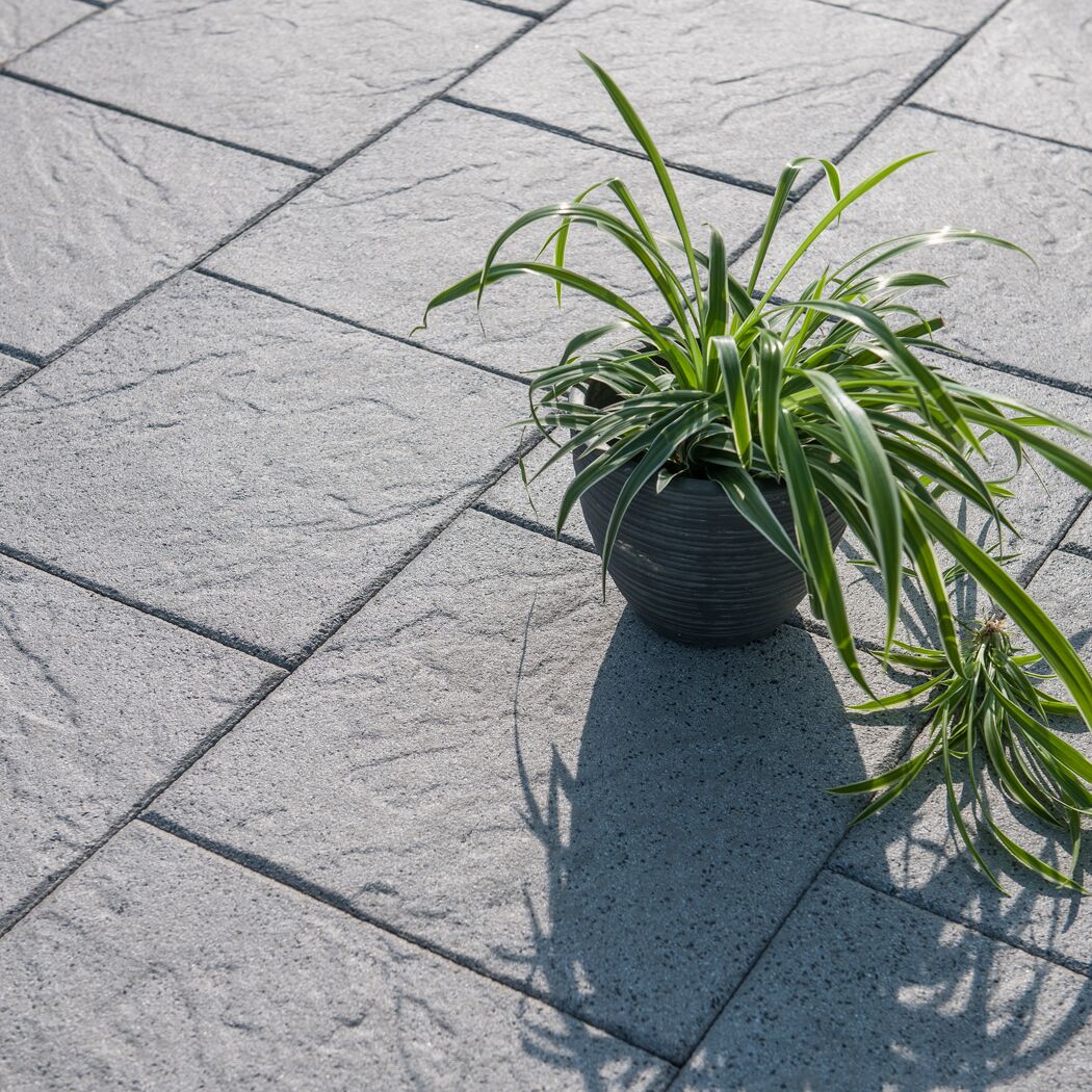 Terrassenplatte 'T-Court Grit' quarzitfarben 40 x 40 x 4 cm