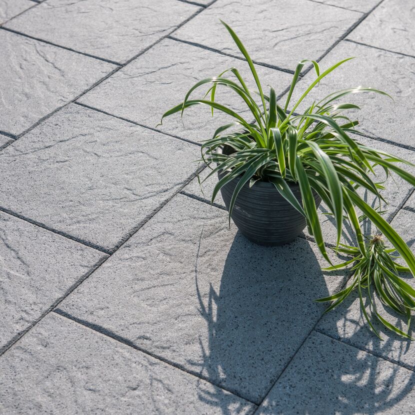 Terrassenplatte 'T-Court Grit' quarzitfarben 40 x 40 x 4 cm