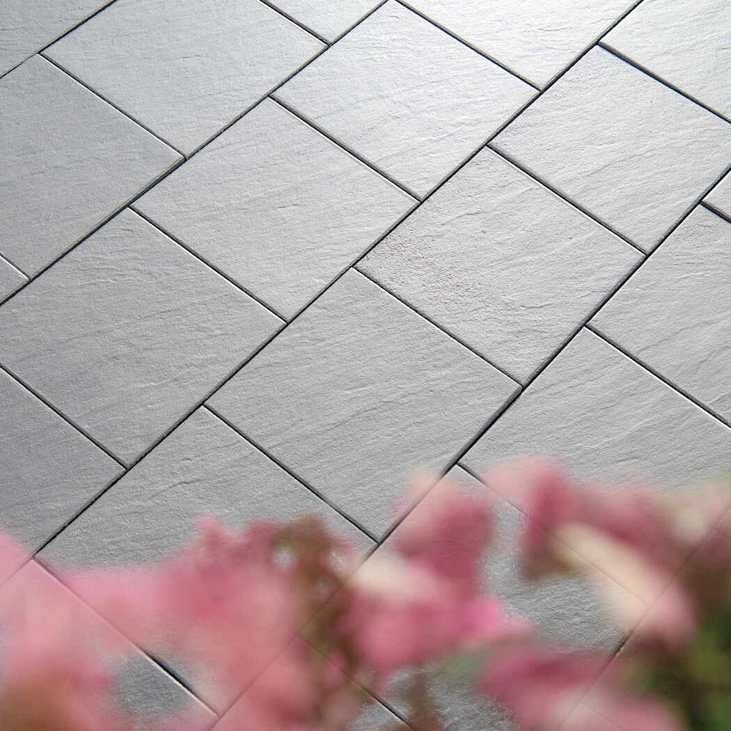 Terrassenplatte 'T-Court Posh' mittelgrau 40 x 40 x 4 cm